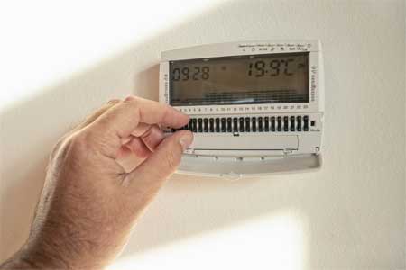 The Best Way to Keep Your Room at a Normal Temperature